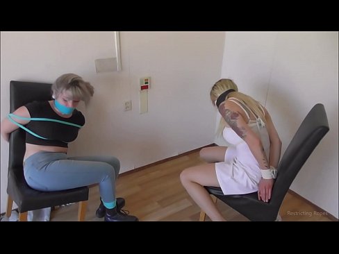 ❤️ Závislá / zviazaná a s roubíkom / dievča v núdzi ❤️ Ruské porno na sk.pornma-com.ru ❌️❤